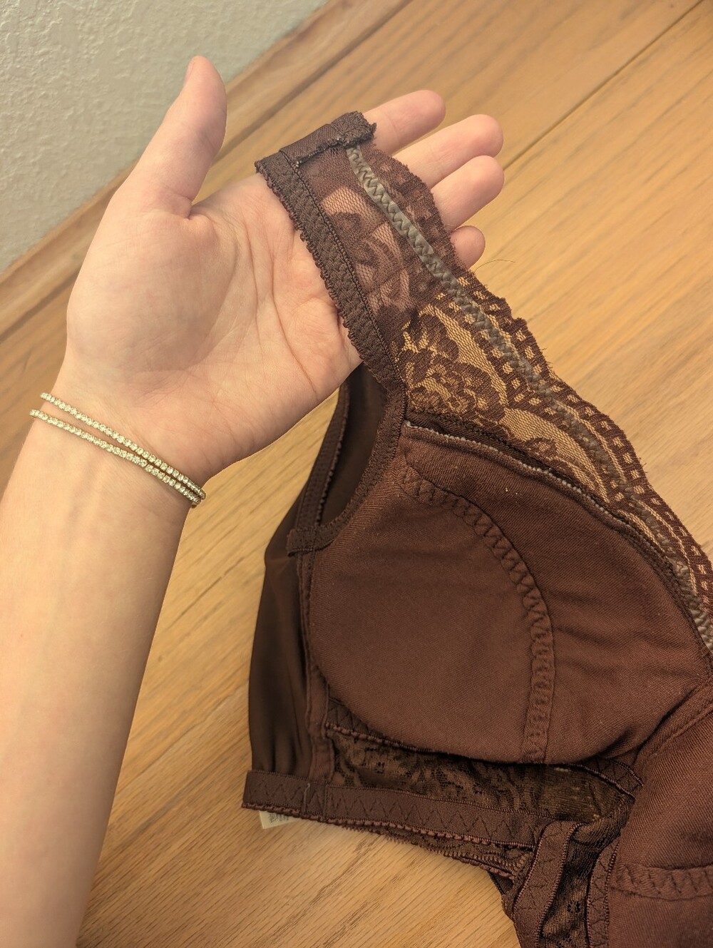 Vintage Inspired Rhonda Shear Brown Lace Wireless Pin-Up Bra - Picture 3 of 4